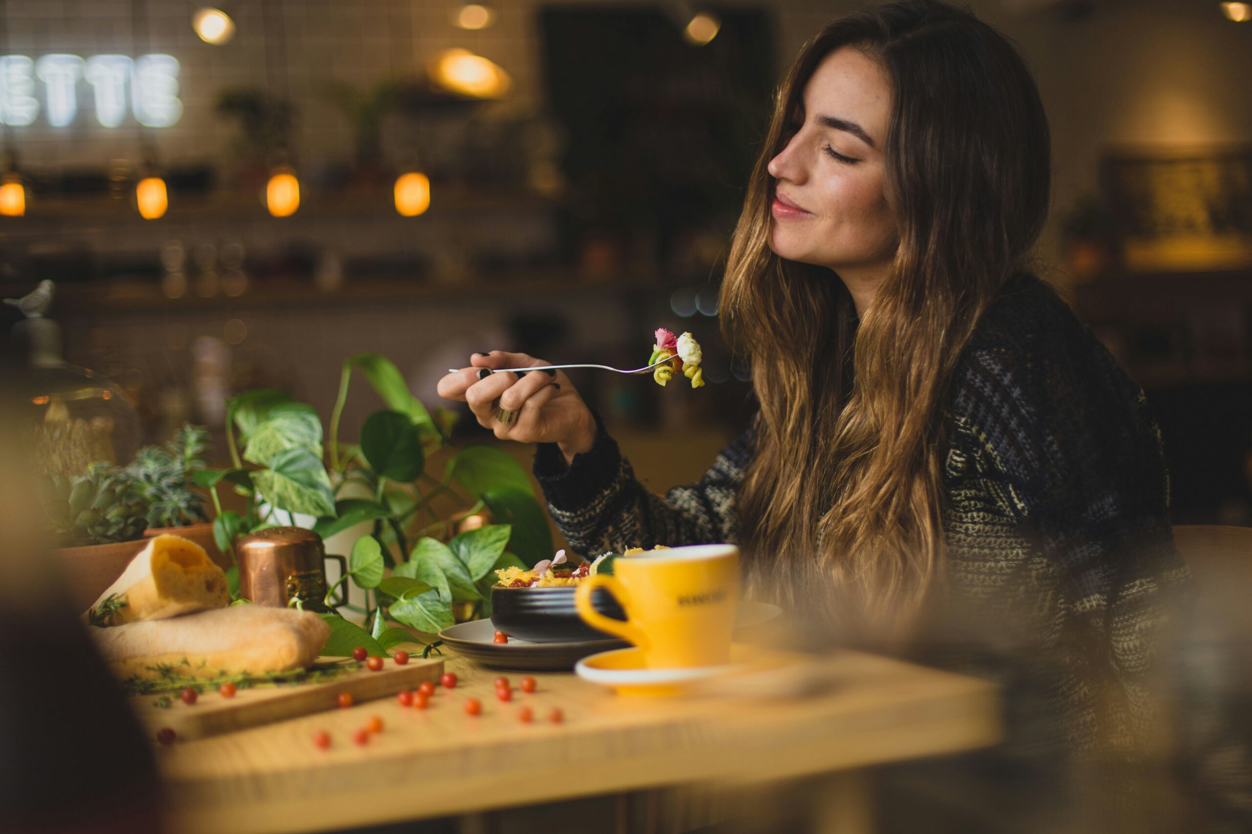 Mindful Eating: Savoring Each Bite for Better Health 